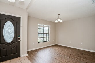 4812 Pierce Arrow Dr in Apopka, FL - Building Photo - Building Photo
