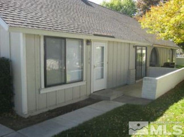 1706 London Cir in Sparks, NV - Building Photo - Building Photo