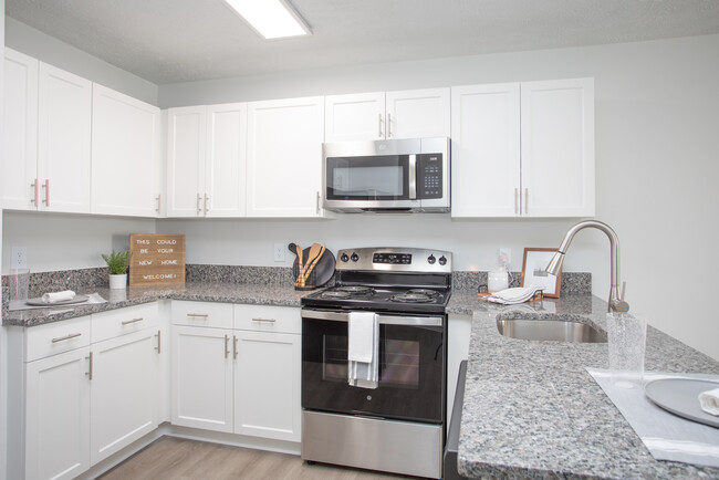 Timber Woods in Fayetteville, NC - Building Photo - Interior Photo