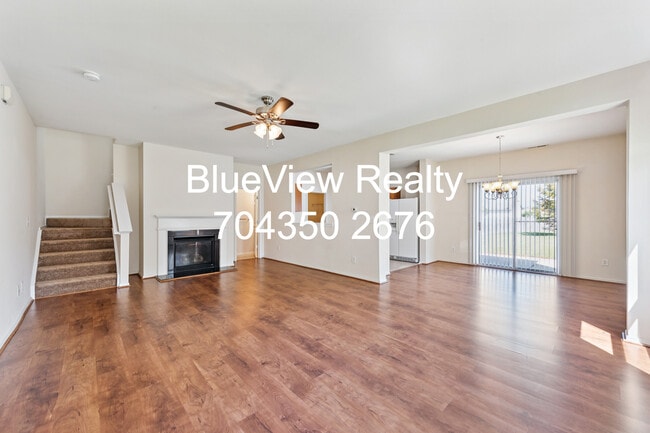8605 Redding Glen Ave in Charlotte, NC - Building Photo - Building Photo