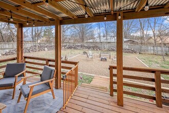 2110 Loren Cir in Fayetteville, AR - Building Photo - Building Photo
