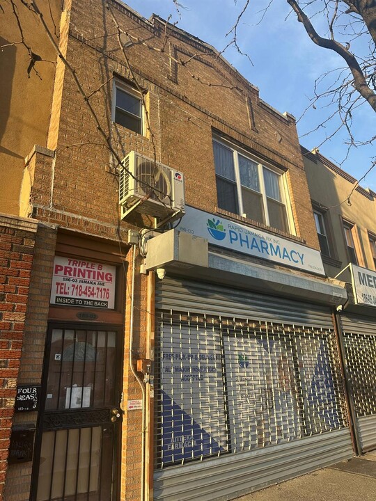 18603 Jamaica Ave in Queens, NY - Building Photo