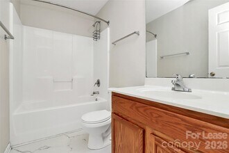 3128 Reid Brook Ln in Charlotte, NC - Building Photo - Building Photo
