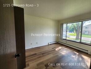 1725 Onsgard Rd in Madison, WI - Building Photo - Building Photo