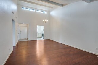 2735 St George Pl in Arlington, TX - Building Photo - Building Photo