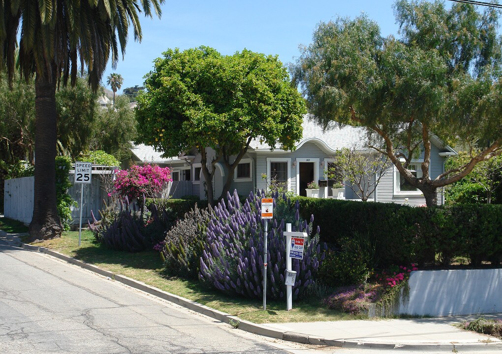 1407 Poli St. & 124 Aliso in Ventura, CA - Building Photo