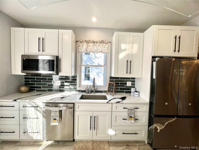 property at 126 W Main St