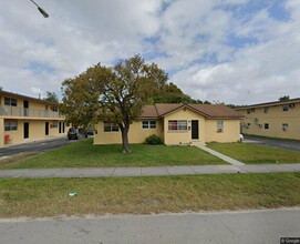 Gardens of Homestead in Homestead, FL - Foto de edificio - Building Photo