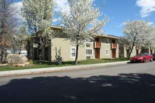 Copper Terrace Apartments in Boise, ID - Building Photo