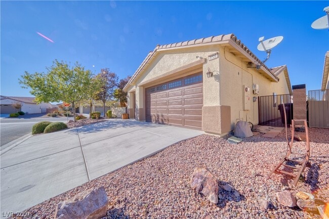 5720 Al Fresco Ave in Pahrump, NV - Building Photo - Building Photo