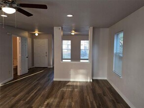 7112 Kickapoo Dr in Fort Worth, TX - Building Photo - Building Photo
