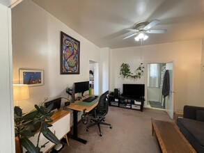 818 N Corona St in Colorado Springs, CO - Foto de edificio - Building Photo