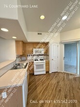 74 Courtyard Ln E in Centerville, UT - Building Photo - Building Photo