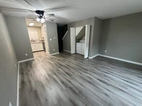 2020 Evans Rd in Ceres, CA - Building Photo - Building Photo