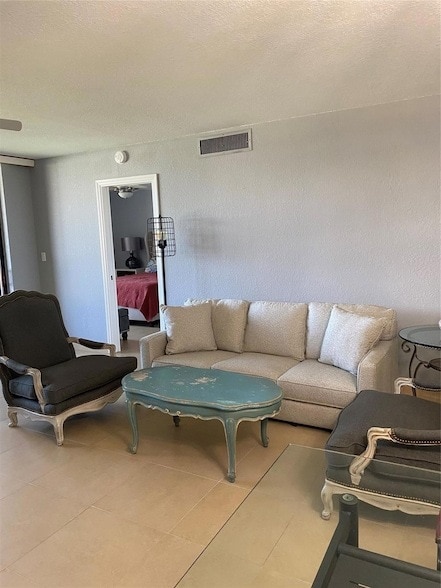 100 NW 76th Ave, Unit 4072 in Plantation, FL - Building Photo - Building Photo