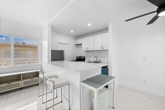 7333 Gary Ave in Miami Beach, FL - Building Photo - Building Photo