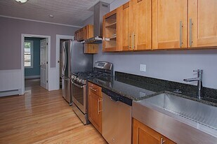 173A Rindge Ave, Unit 3L in Cambridge, MA - Building Photo