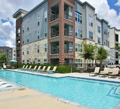 300 Enclave Dr in Conroe, TX - Building Photo - Building Photo