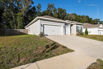 231 Bronze St in Fairhope, AL - Foto de edificio - Building Photo
