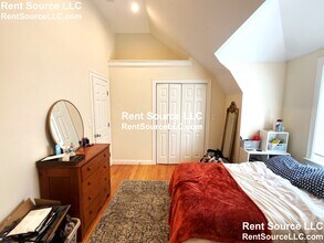 537 Main St, Unit 2 in Medford, MA - Building Photo - Building Photo