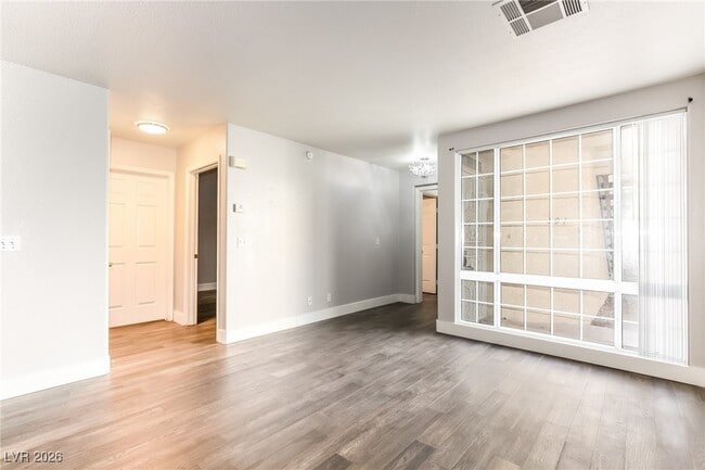 3673 Ian Thomas St in Las Vegas, NV - Building Photo - Building Photo