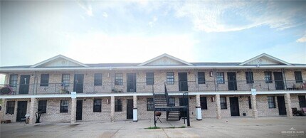 502 Miguel Hidalgo St-Unit -4 in San Juan, TX - Building Photo - Building Photo