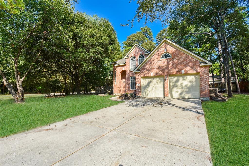 202 W Sterling Pond Cir in Spring, TX - Building Photo