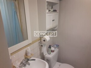 42 Lomasney Wy, Unit 1 in Boston, MA - Foto de edificio - Building Photo