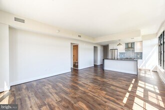 901 H St NE in Washington, DC - Building Photo - Building Photo