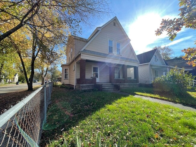 property at 231 N 23rd St