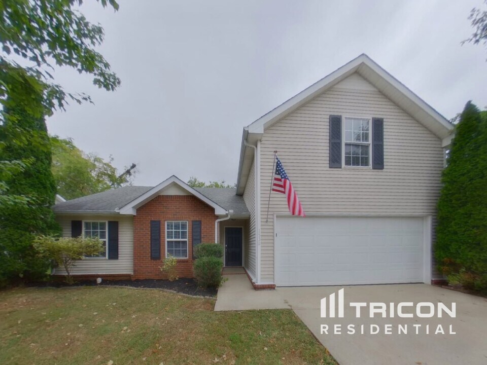 1538 Ballater Dr in Murfreesboro, TN - Building Photo