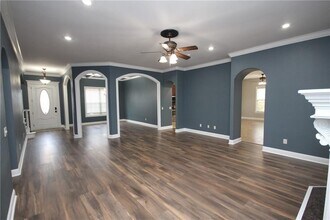 610 Lyndal Ln in Bentonville, AR - Building Photo - Building Photo