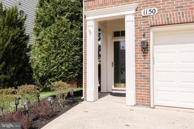 property at 1150 Keokuk Terrace NE
