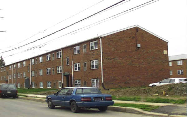 St. Maria Court in Kennett Square, PA - Foto de edificio