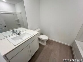 1543 Tiptop Mdw in New Braunfels, TX - Building Photo - Building Photo