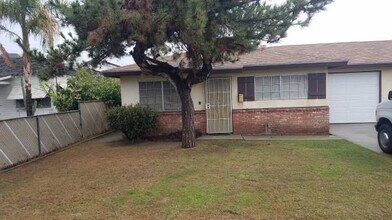 324 Real Rd, Unit 326 South REAL ROAD in Bakersfield, CA - Building Photo - Building Photo