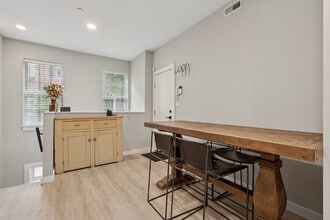 2006 Pine St in Philadelphia, PA - Building Photo - Building Photo