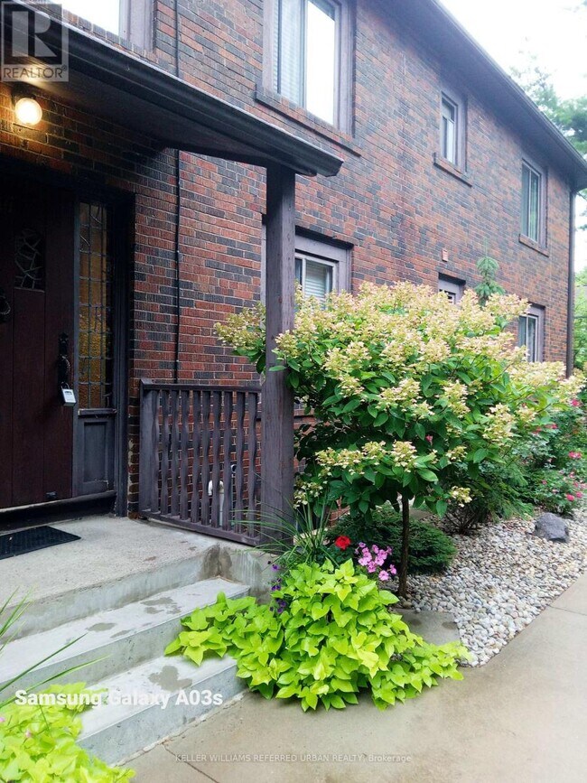 514 Riverside Dr in Toronto, ON - Building Photo - Building Photo