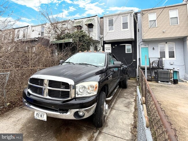 property at 2142 Penrose Ave