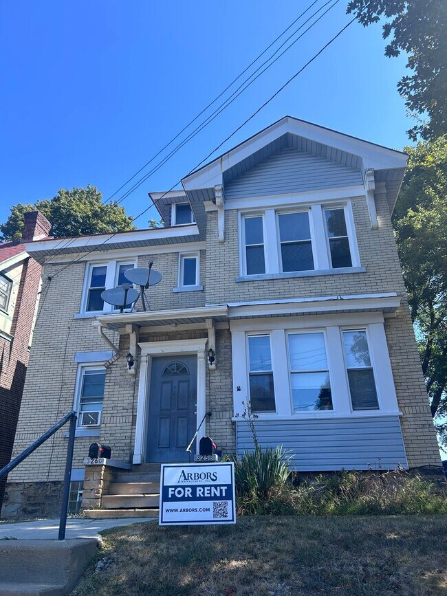property at 3260 Orleans St