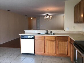 912 Windrose Dr in Orlando, FL - Building Photo - Building Photo