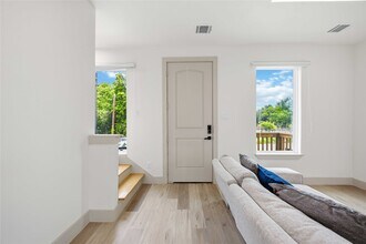 1907 Hailey St in Houston, TX - Building Photo - Building Photo