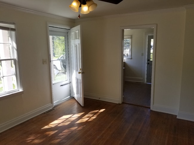 2931 Westfield Rd in Charlotte, NC - Foto de edificio - Building Photo