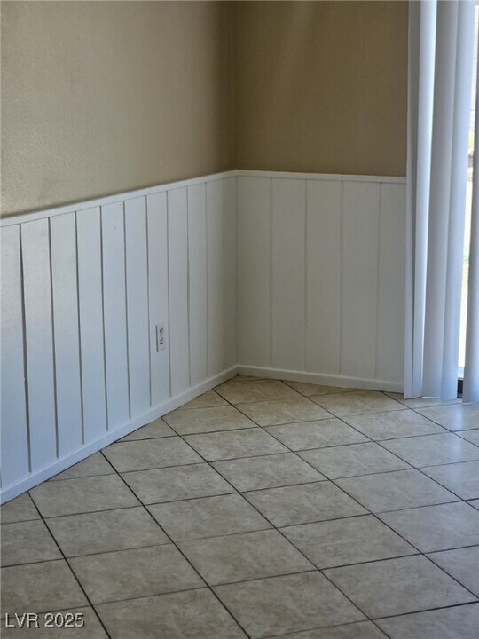 5534 Maidstone Cir in Las Vegas, NV - Building Photo