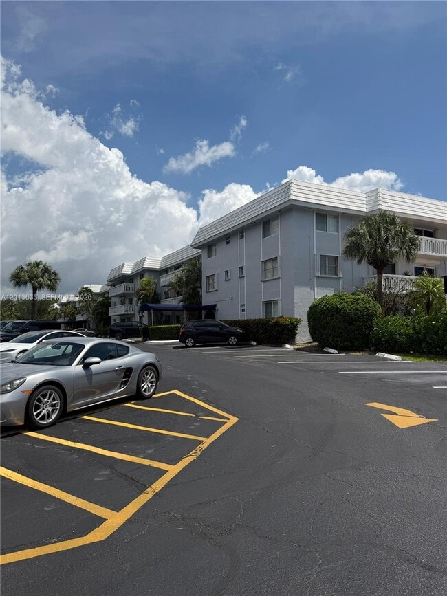 property at 100 Edgewater Dr