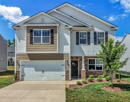 305 Woodnettle Ln in Arden, NC - Building Photo