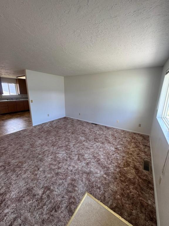 406 Aquarius Way
