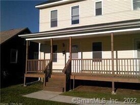 22 Ohear Ave in Enfield, CT - Building Photo