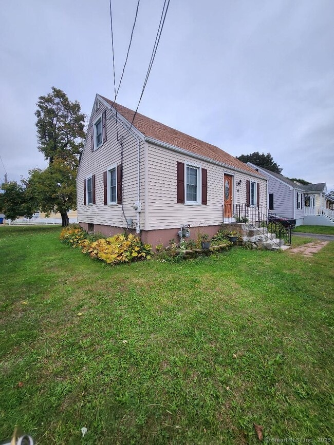 property at 89 Tracy Ave
