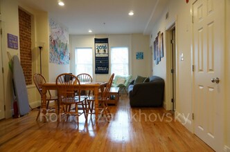 10 Brainerd Rd in Boston, MA - Building Photo - Building Photo